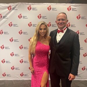 Sherri Hill size 00 (fits like a 0/2) hot pink gown or prom dress